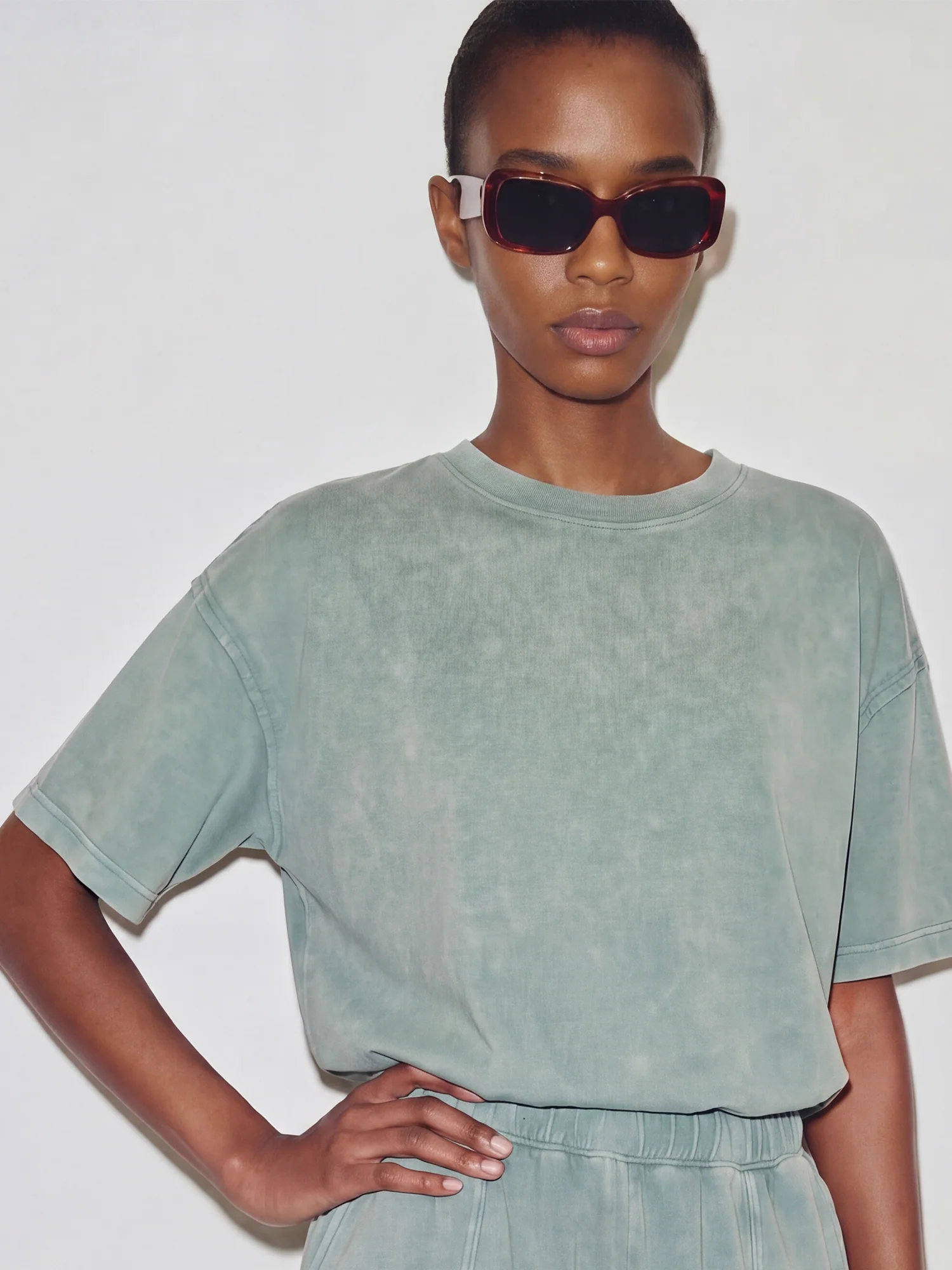 Crew Neck Mineral Wash Baggy Lounge Tee - Image 2