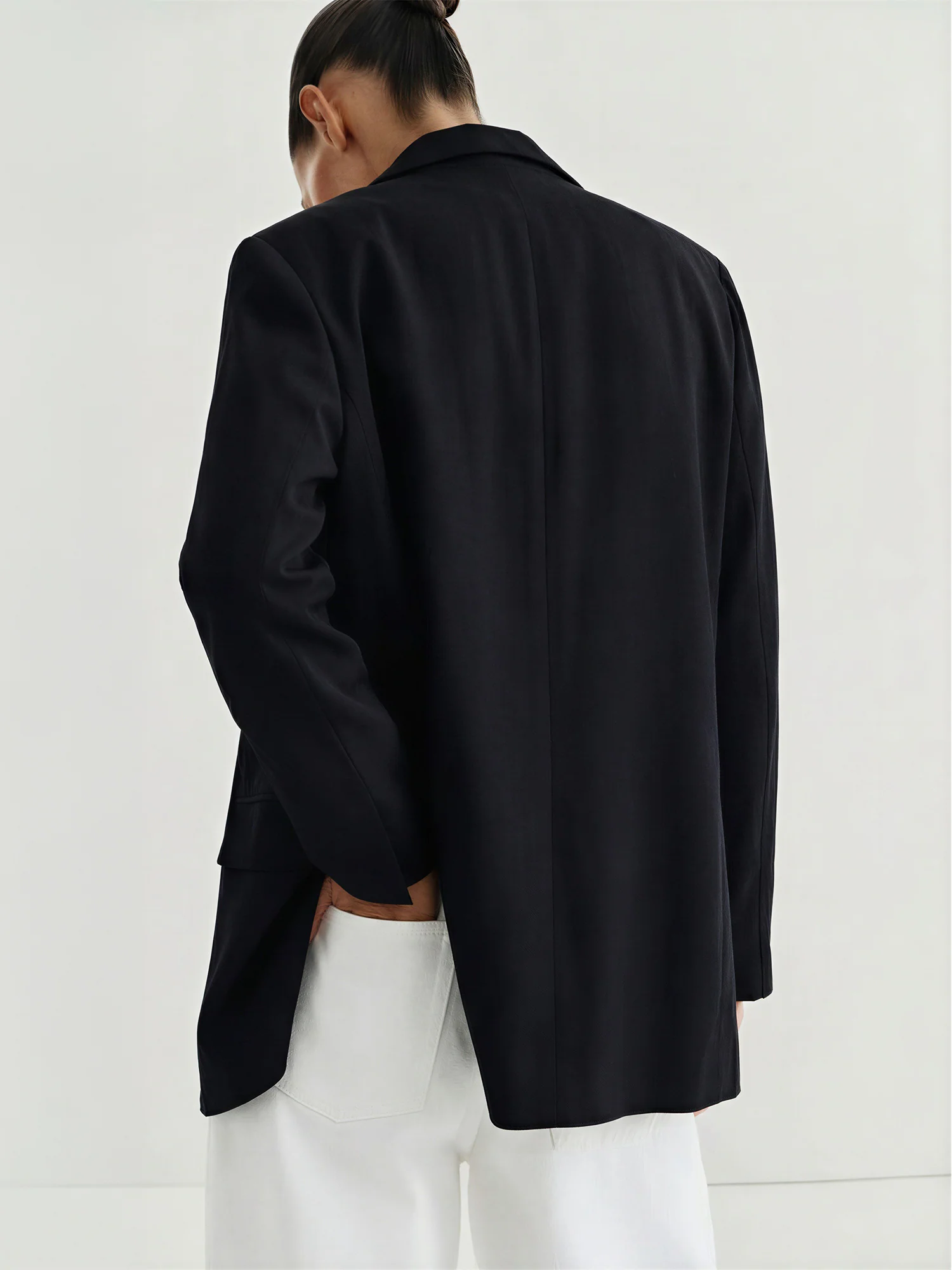 Crinkle Flowy Open Blazer - Image 4