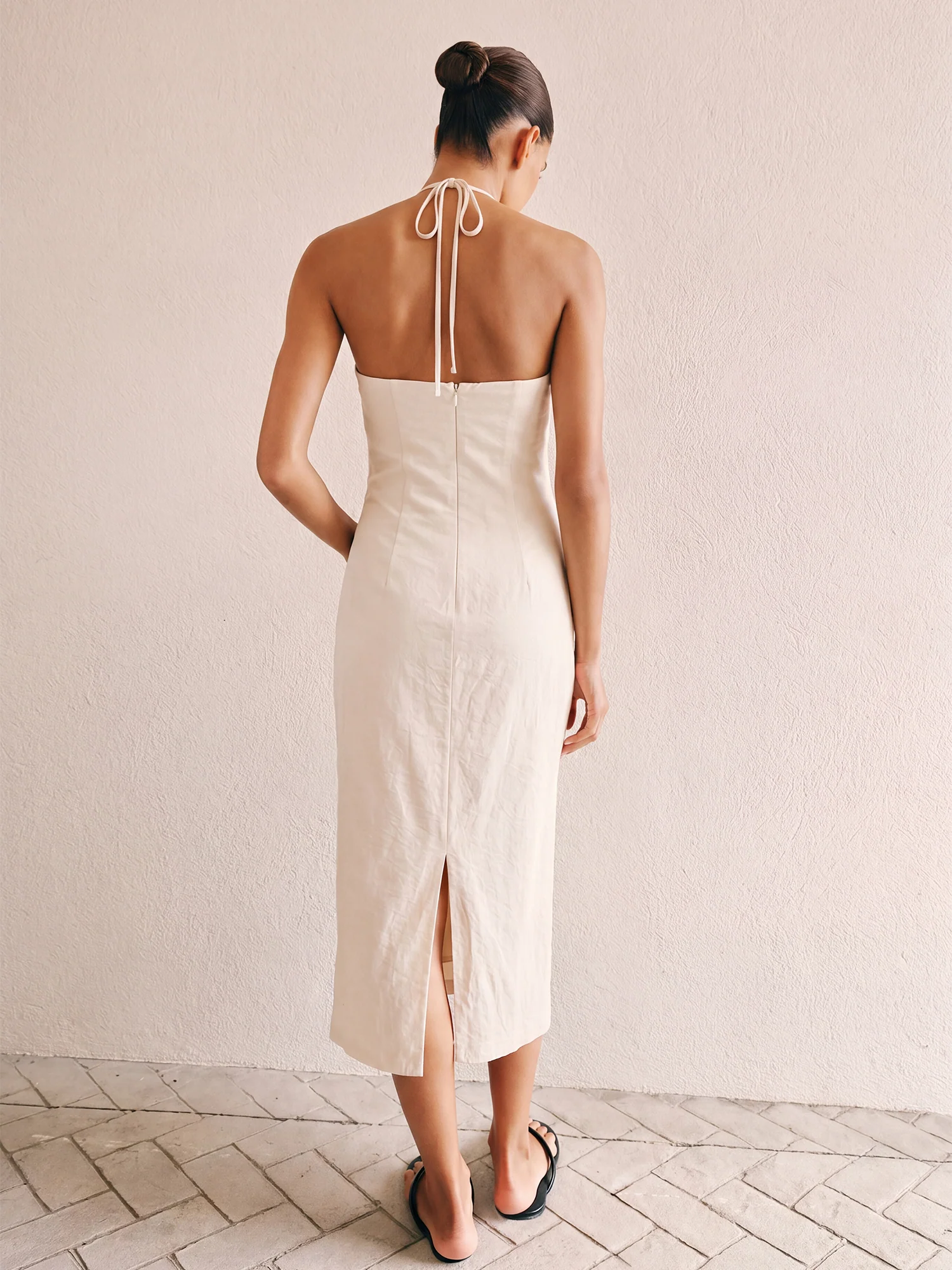 Hardware Collar Halter Neck Midi Dress - Image 7
