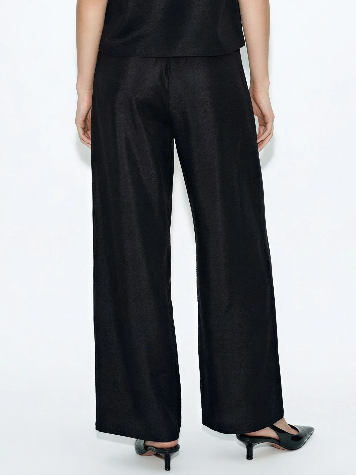 High Waisted Pleated Wide Leg Trousers - Image 3