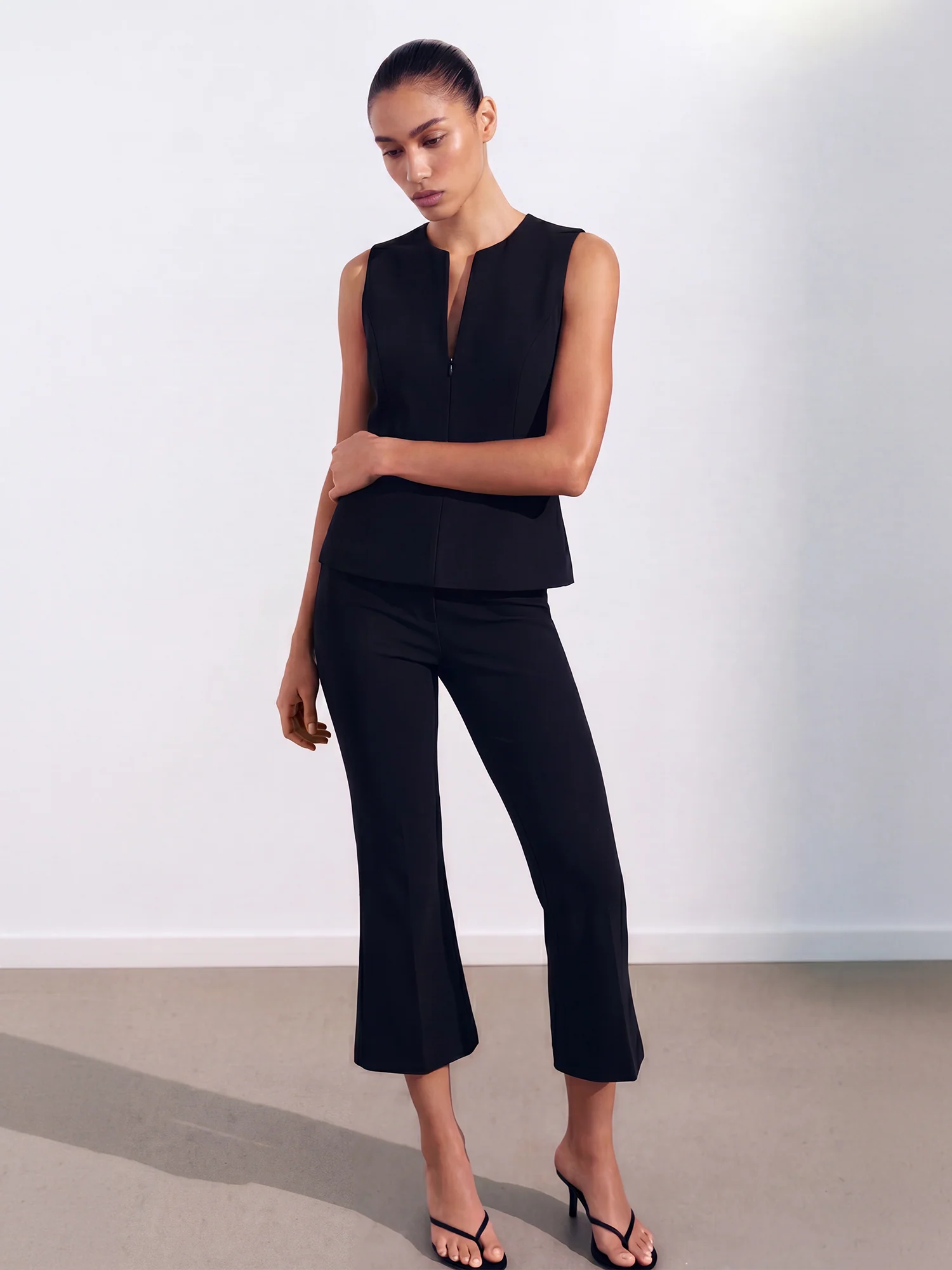 Kick Crop Flare Pant