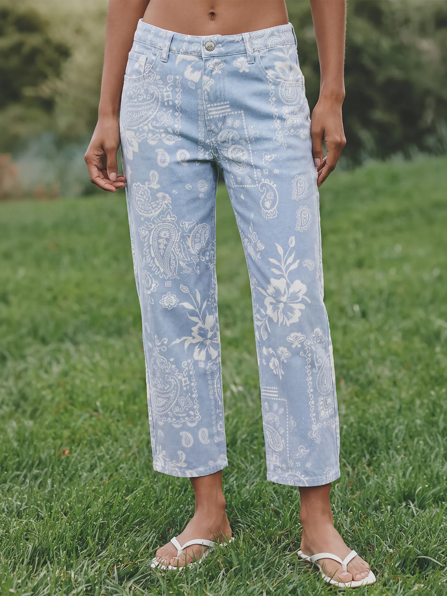 Paisely Printed Soft Twill Denim Straight Fit Ankle Pants - Image 3