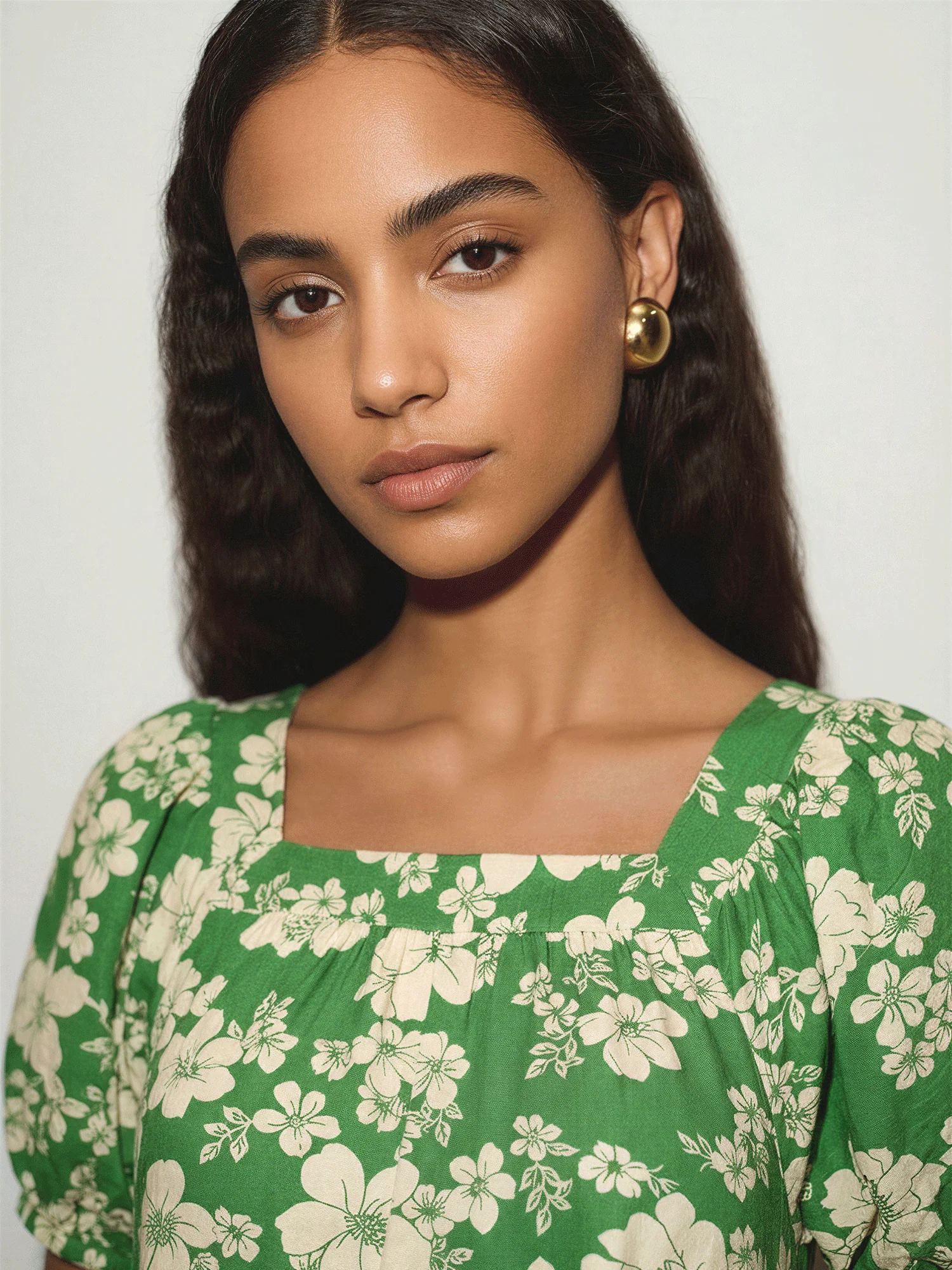 Short Puff Sleeve Floral Mini Dress - Image 4
