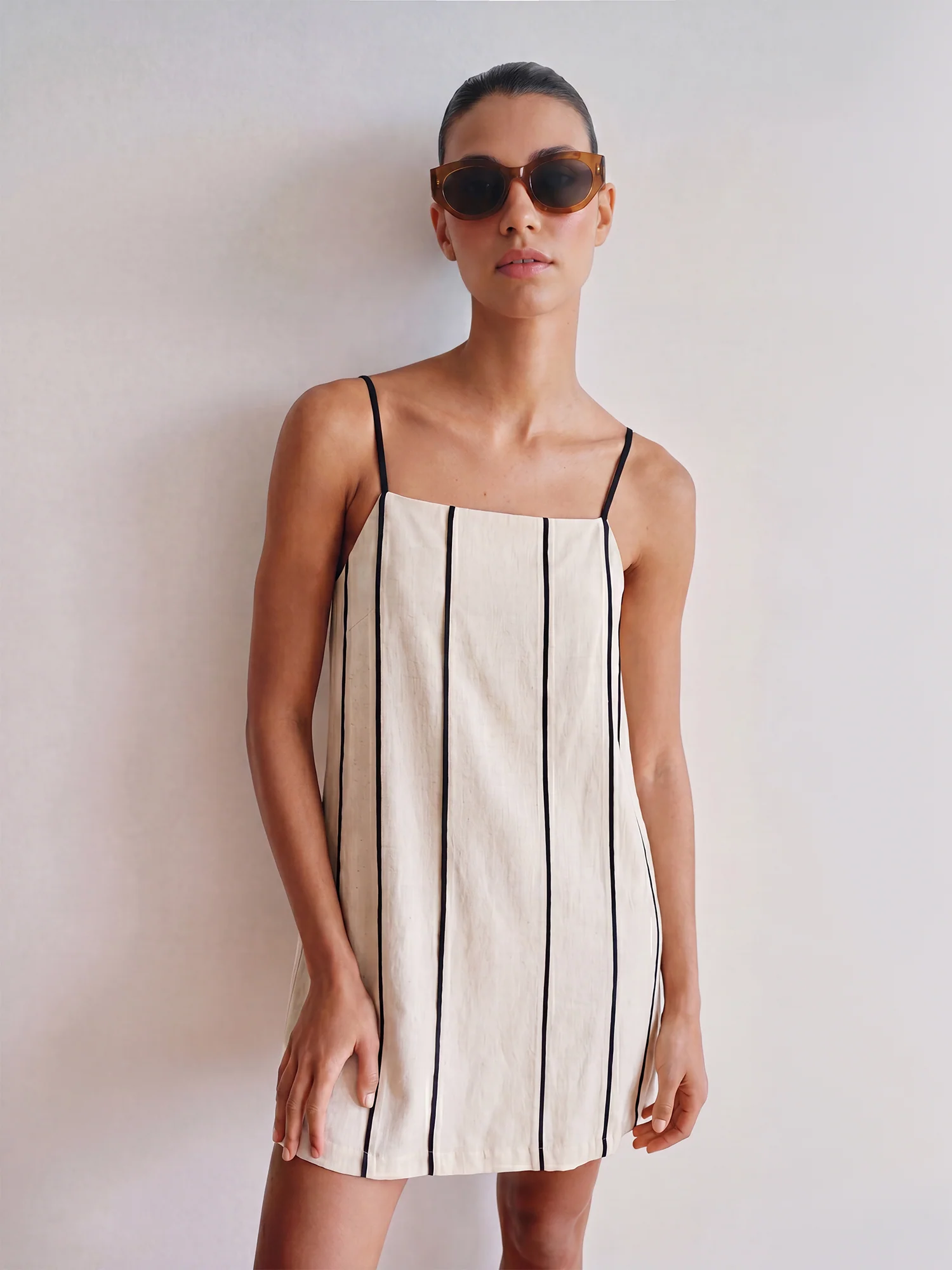Sleeveless Seamed Colorblock Shift Dress - Image 5