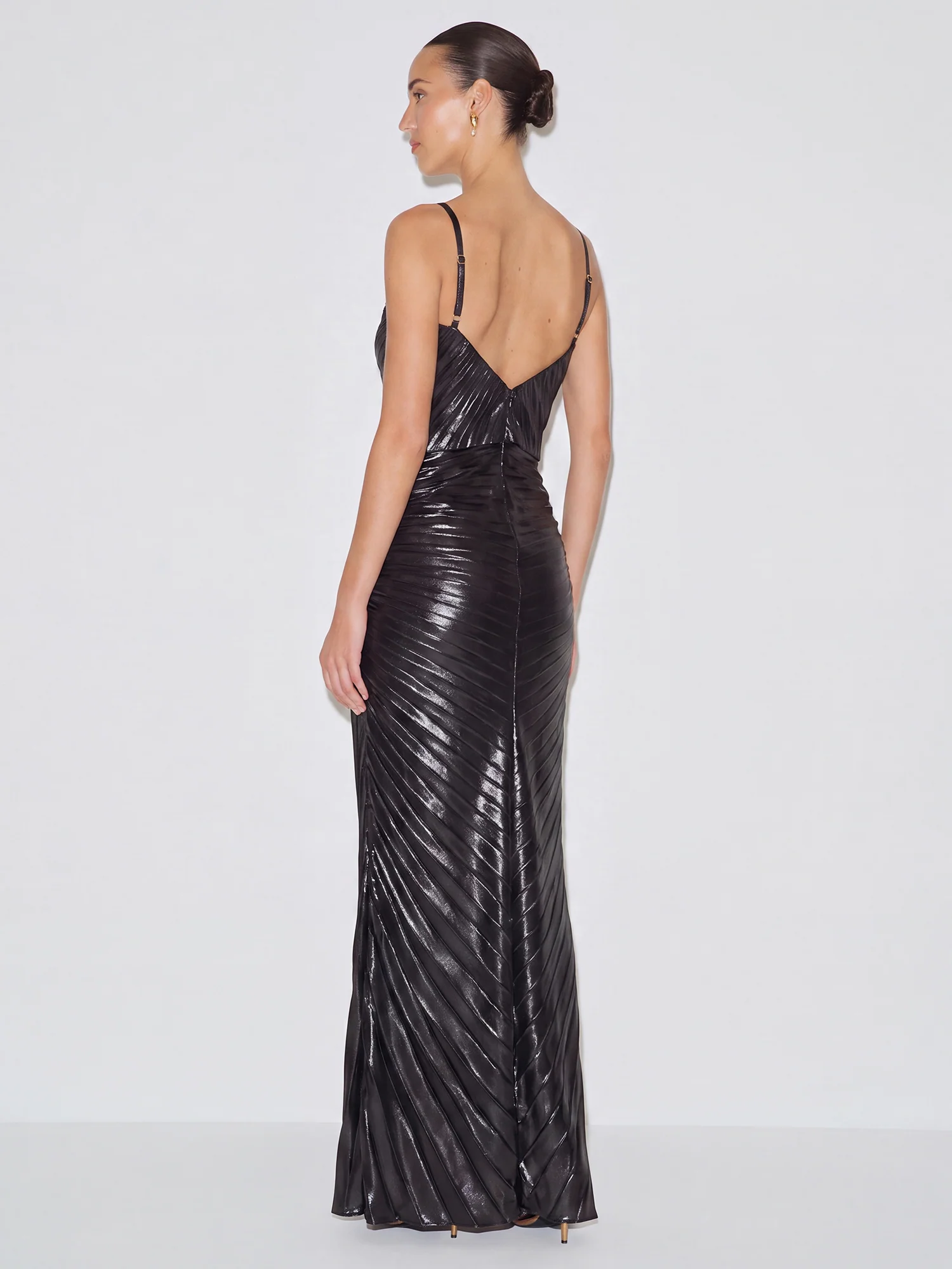 Sleeveless Spaghetti Strap Metalic Pleated Gown - Image 4