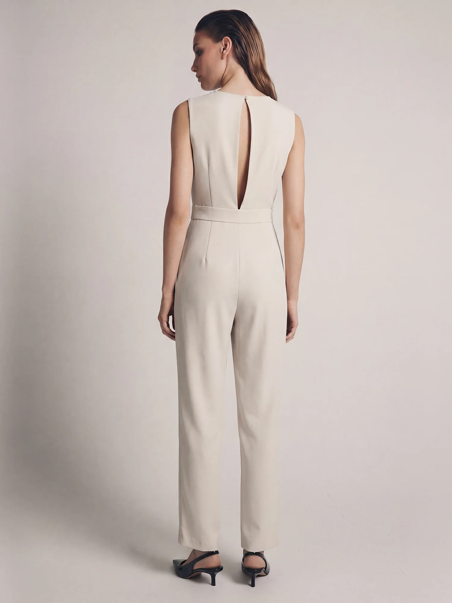 Sleeveless V Neck Belted Jumpsuit - Image 4
