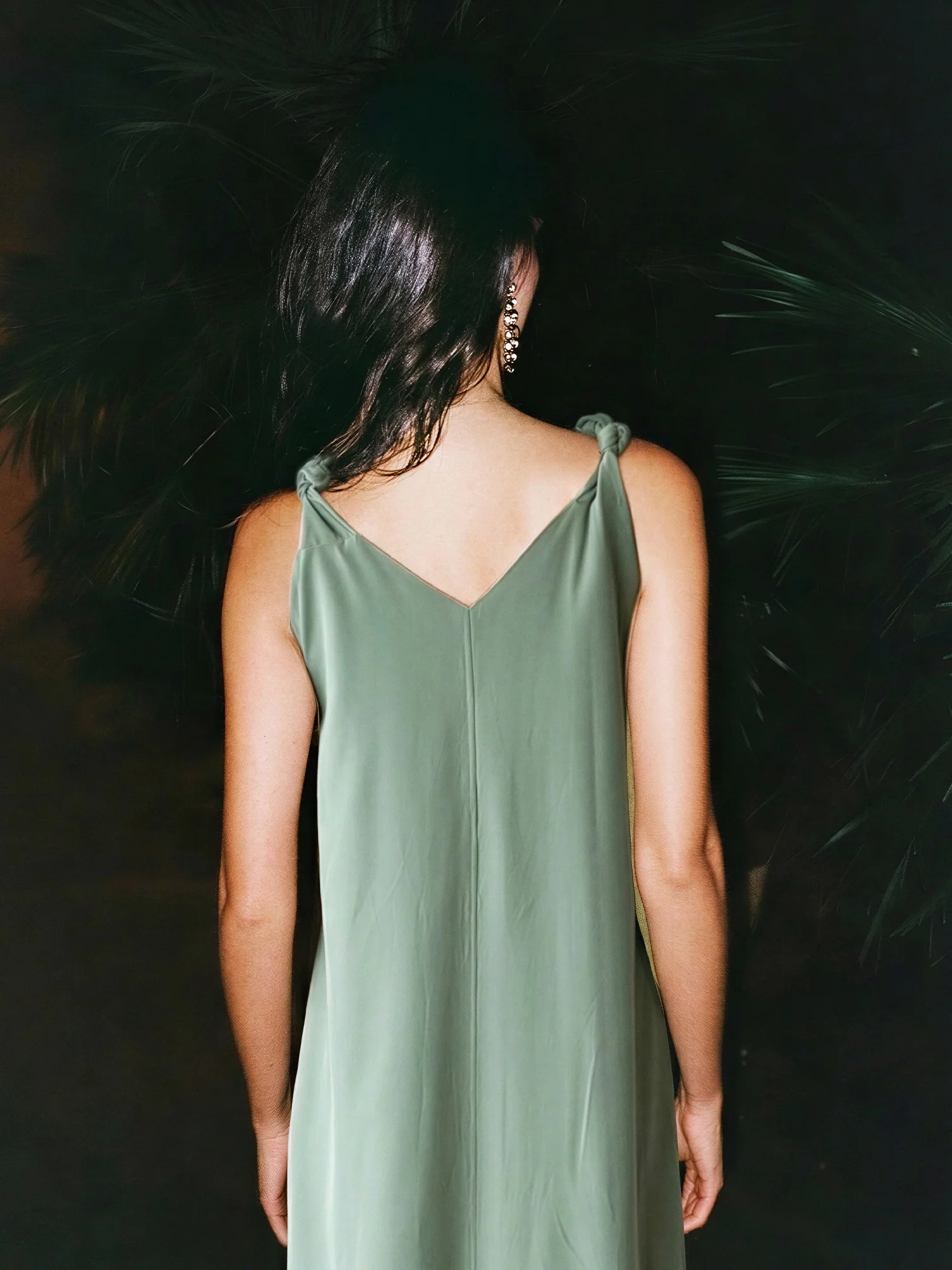 Sleeveless Knot Shoulder Maxi Dress - Image 9