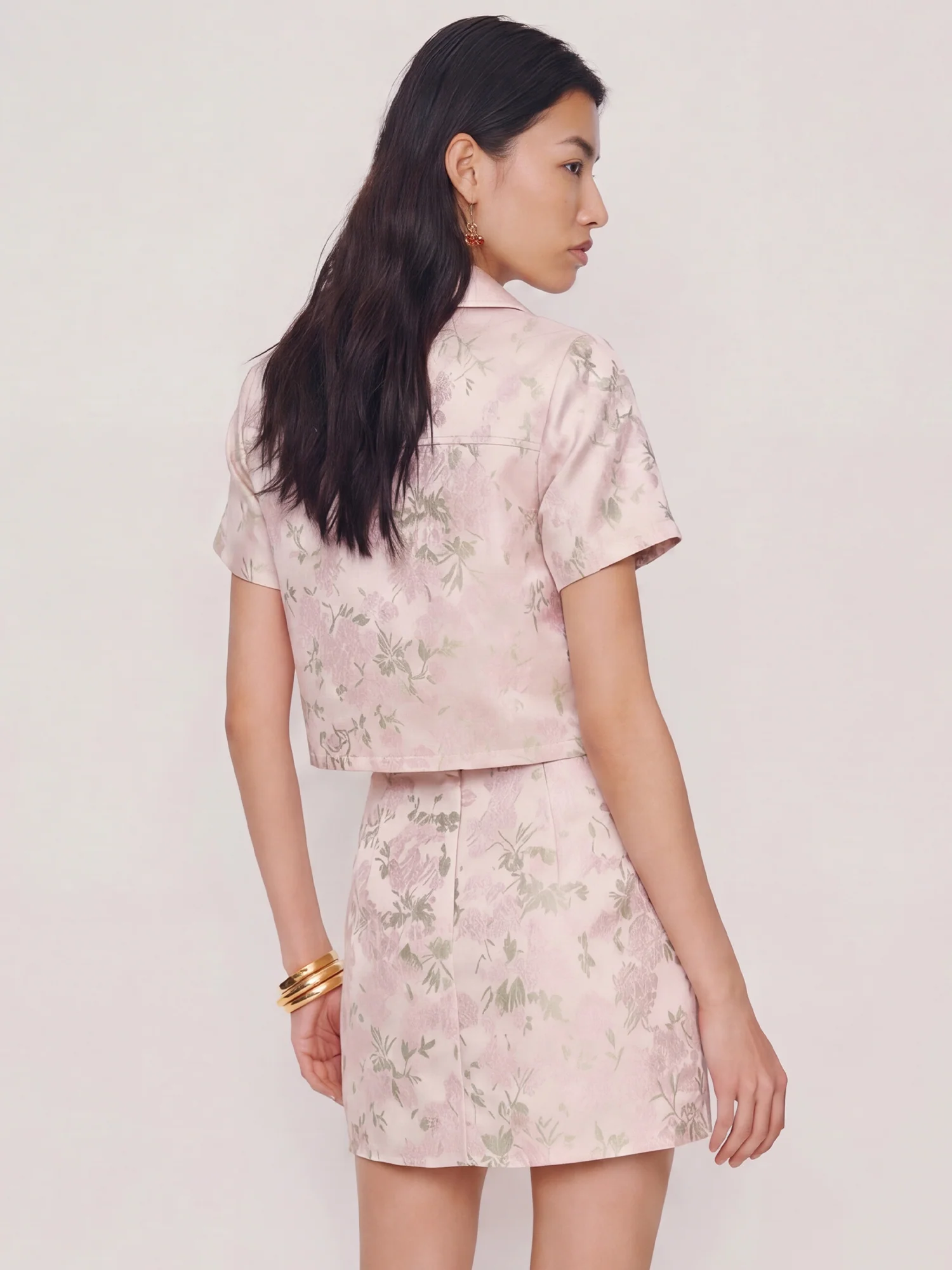 Shortsleeves Collared Jacquard Top - Image 4