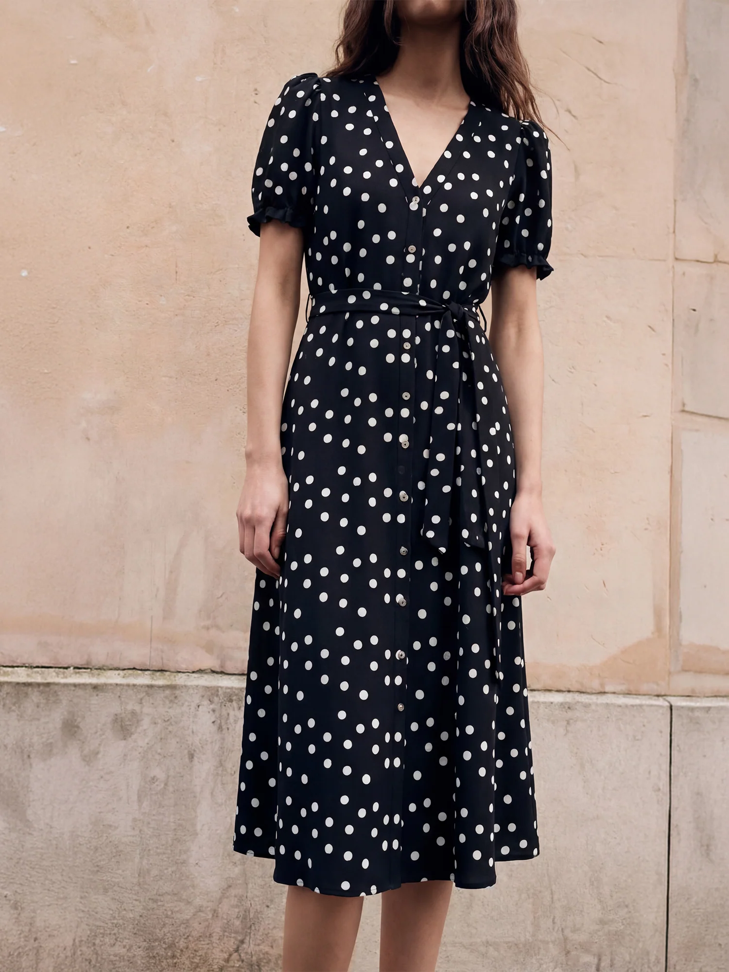 Short Sleeve Puff Sleeve Polka Dot Crepe Shirt Midi - Image 8