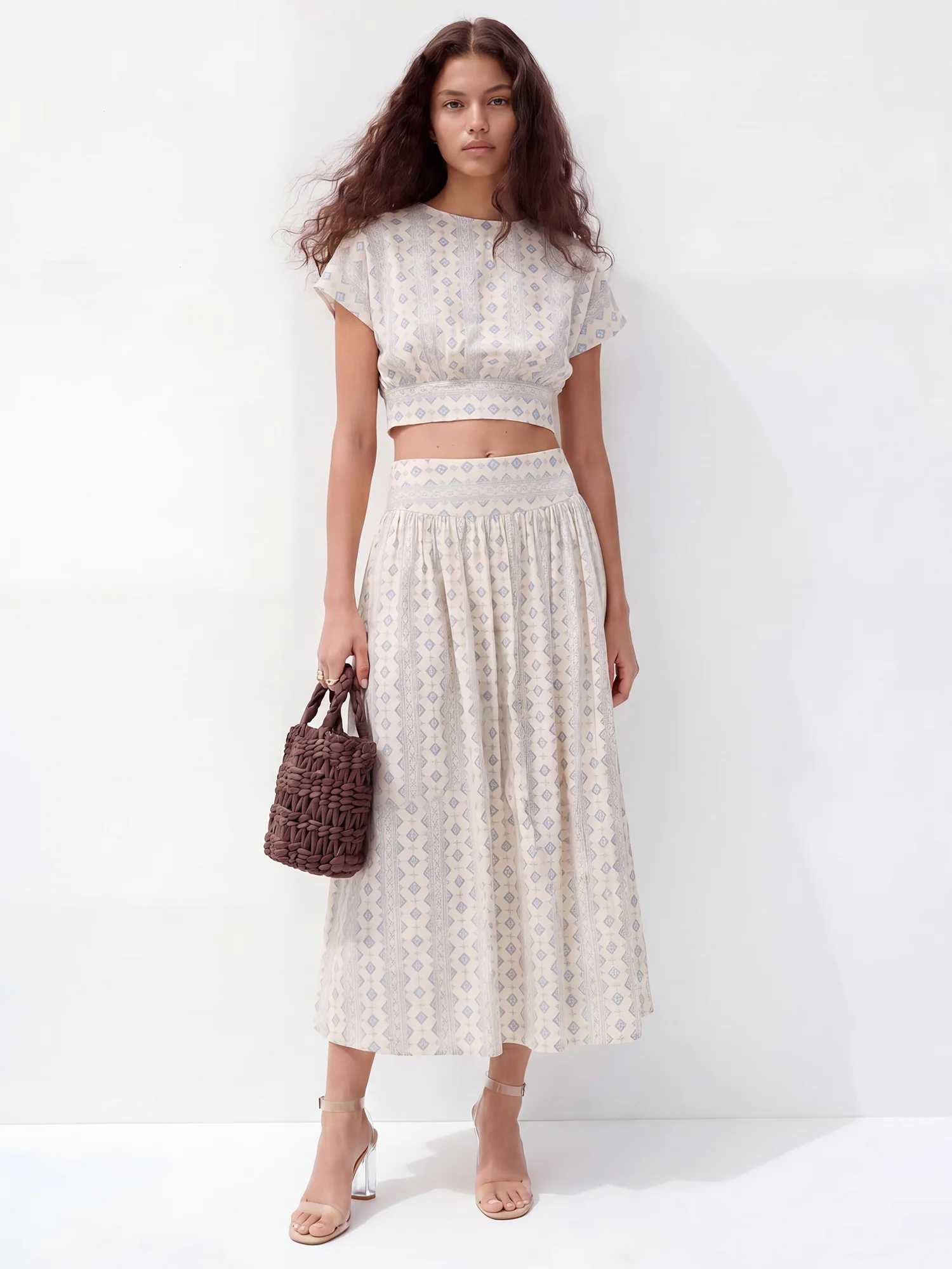 Shortsleeves Tie Back Block Print Crop Top - Image 3