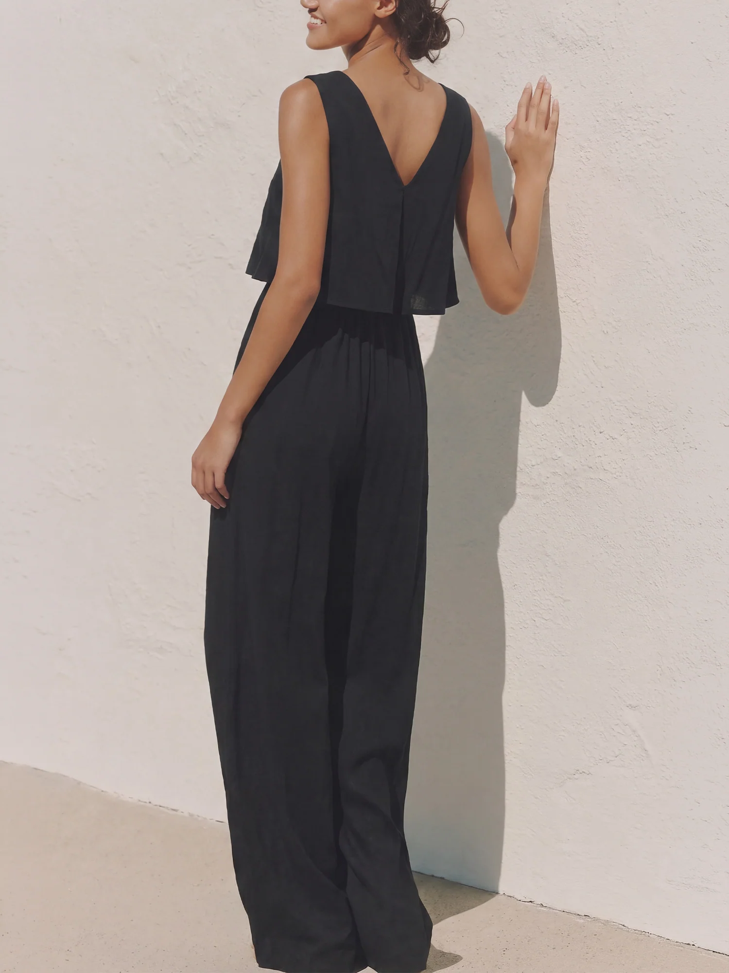 V Neck Sleeveless Jumpsuit - Image 2